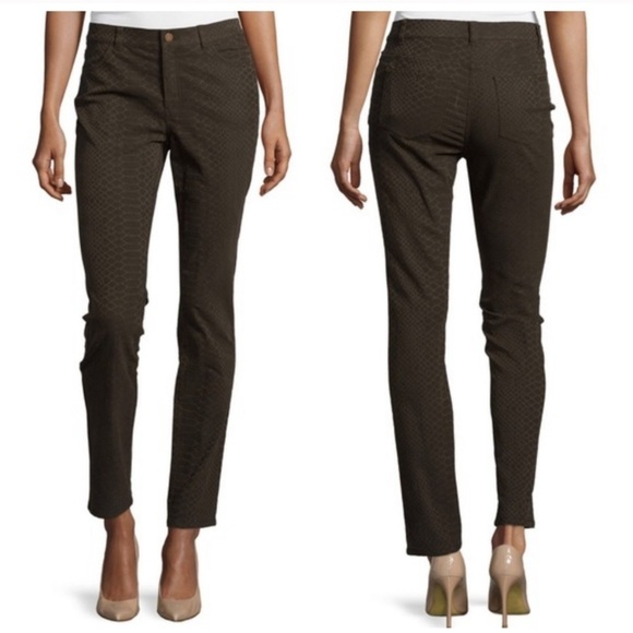 Lafayette 148 Black Animal Print Tapered leg Pant - Picture 1 of 11